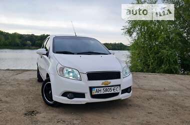 Хэтчбек Chevrolet Aveo 2008 в Киеве