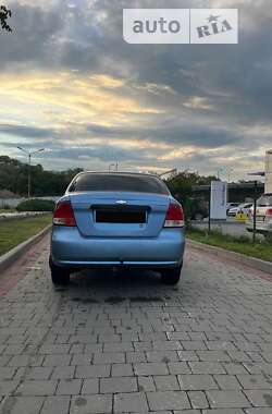 Седан Chevrolet Aveo 2004 в Ивано-Франковске