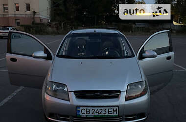 Седан Chevrolet Aveo 2005 в Чернігові