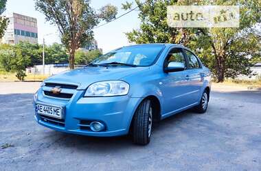 Седан Chevrolet Aveo 2008 в Кривом Роге