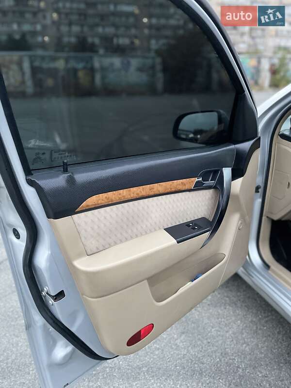 Седан Chevrolet Aveo 2008 в Киеве