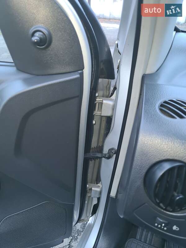 Хетчбек Chevrolet Aveo 2008 в Здолбуніві