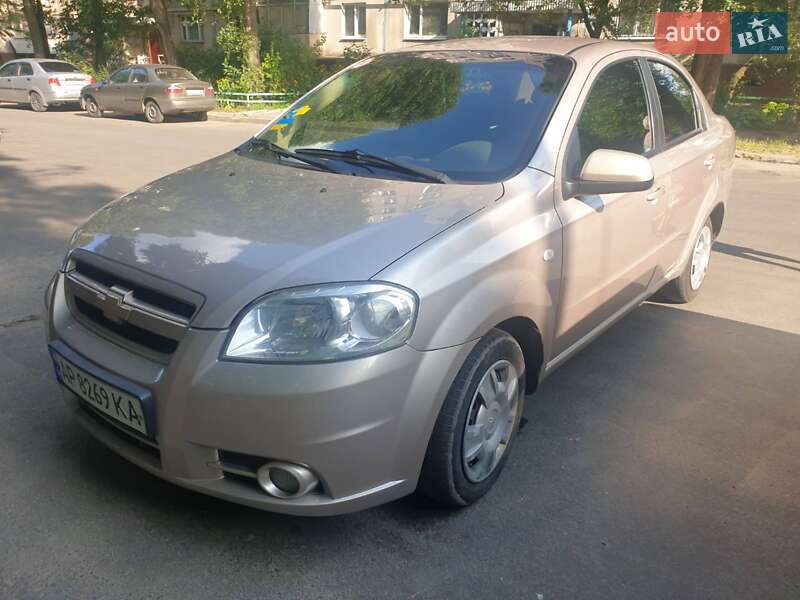 Седан Chevrolet Aveo 2008 в Запорожье