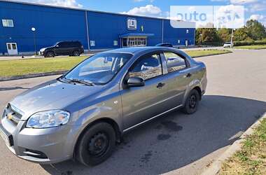 Седан Chevrolet Aveo 2010 в Харкові