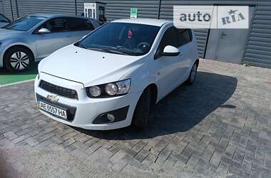 Хэтчбек Chevrolet Aveo 2012 в Кривом Роге