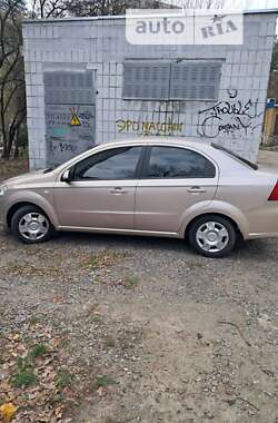 Седан Chevrolet Aveo 2008 в Києві