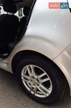 Хэтчбек Chevrolet Aveo 2011 в 