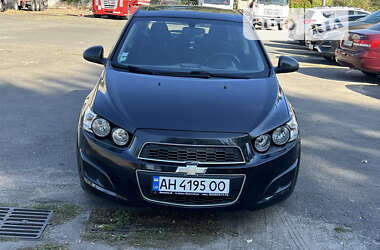 Хетчбек Chevrolet Aveo 2011 в Києві