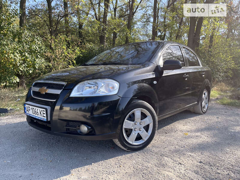 Седан Chevrolet Aveo 2006 в Запорожье