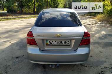 Седан Chevrolet Aveo 2006 в Василькові