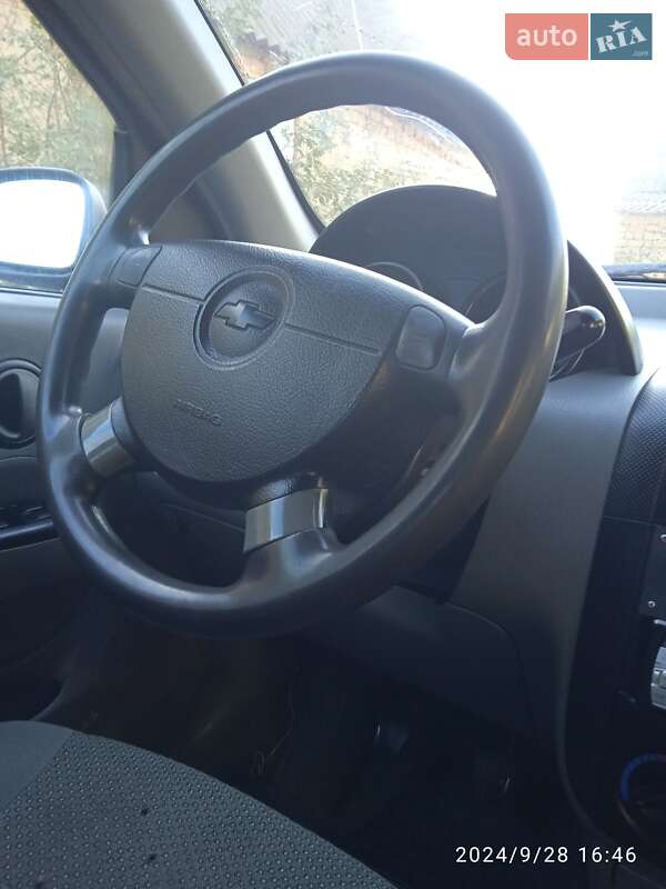 Седан Chevrolet Aveo 2005 в Одессе