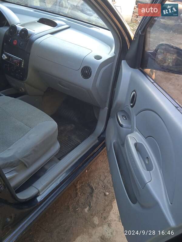 Chevrolet Aveo 2005
