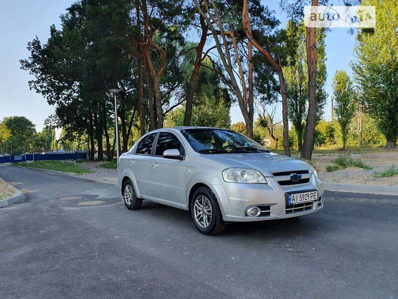 Седан Chevrolet Aveo 2007 в Чернігові