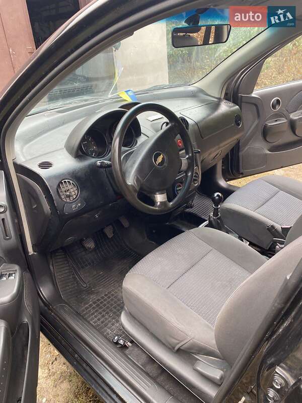 Хэтчбек Chevrolet Aveo 2006 в Киеве