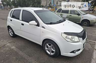 Хэтчбек Chevrolet Aveo 2008 в Киеве