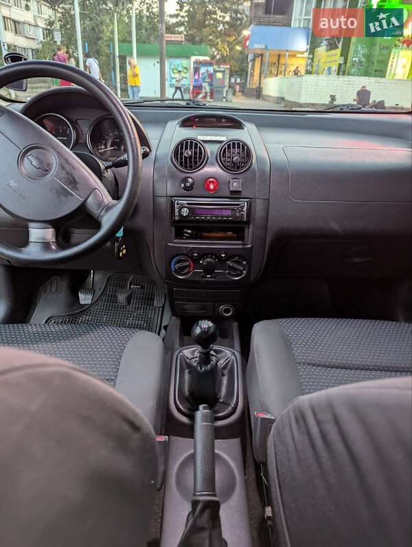 Хетчбек Chevrolet Aveo 2006 в Києві