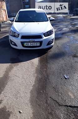 Седан Chevrolet Aveo 2012 в Виннице