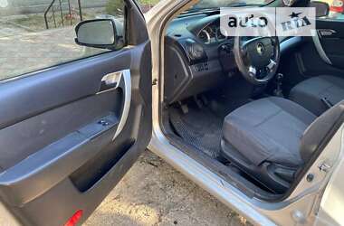 Седан Chevrolet Aveo 2006 в Днепре