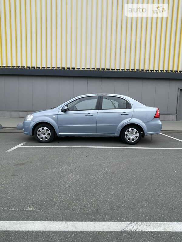 Седан Chevrolet Aveo 2008 в Киеве фото 3 Седан Chevrolet Aveo 2008 в Киеве