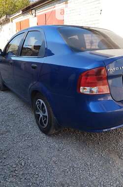 Седан Chevrolet Aveo 2005 в Харкові