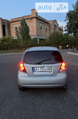 Хэтчбек Chevrolet Aveo 2006 в Переяславе