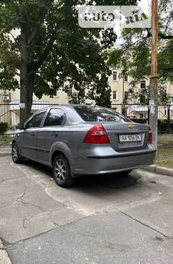 Седан Chevrolet Aveo 2006 в Киеве