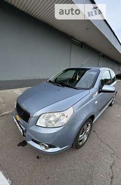 Хэтчбек Chevrolet Aveo 2011 в Львове