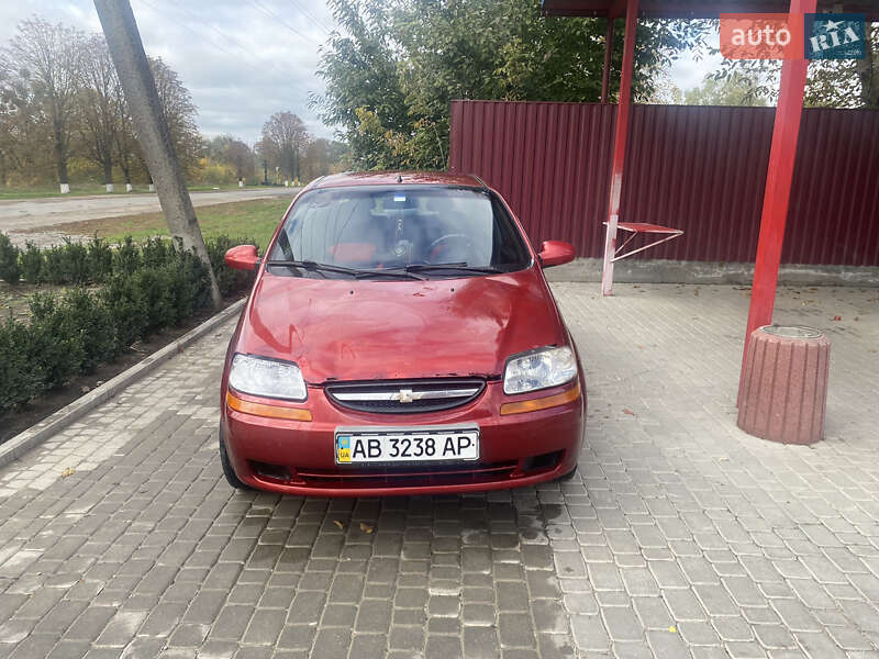Седан Chevrolet Aveo 2004 в 
