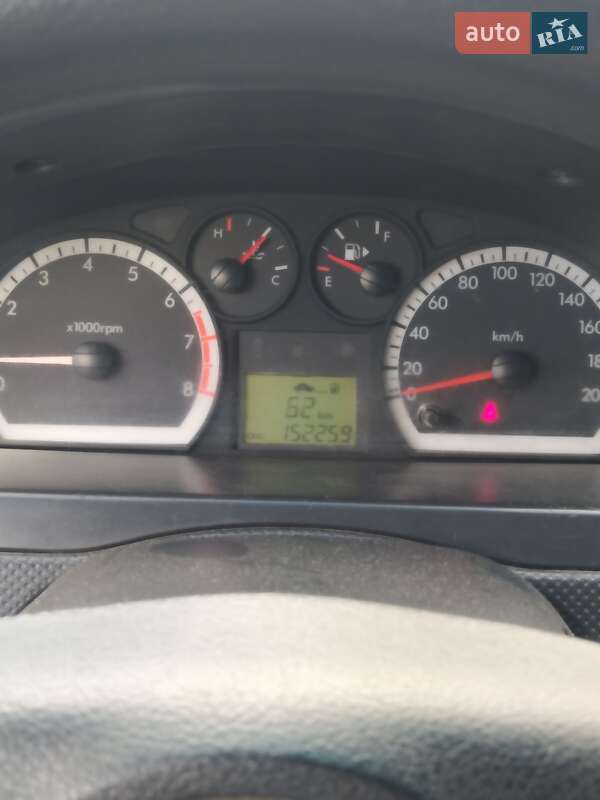 Седан Chevrolet Aveo 2008 в Хмельницькому