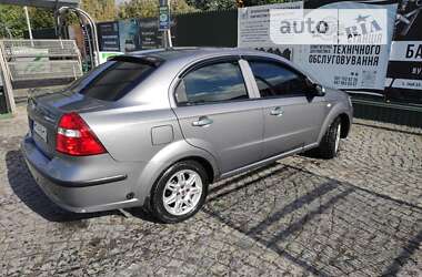 Седан Chevrolet Aveo 2007 в Золочеве