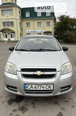 Седан Chevrolet Aveo 2009 в Каневі