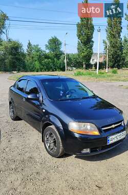 Седан Chevrolet Aveo 2006 в Киеве