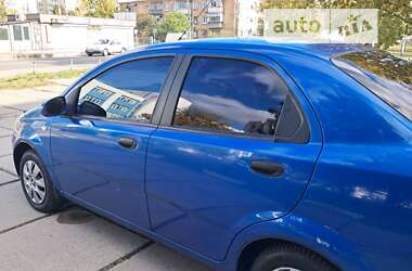 Седан Chevrolet Aveo 2006 в Броварах