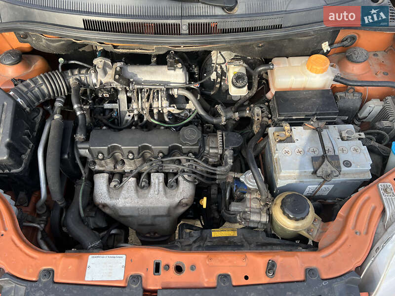 Седан Chevrolet Aveo 2006 в Славуте фото 9 Седан Chevrolet Aveo 2006 в Славуте