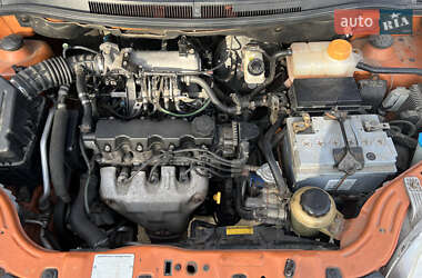 Седан Chevrolet Aveo 2006 в Славуті