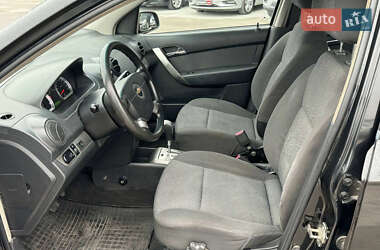 Седан Chevrolet Aveo 2008 в Львове