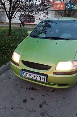 Седан Chevrolet Aveo 2005 в Львове