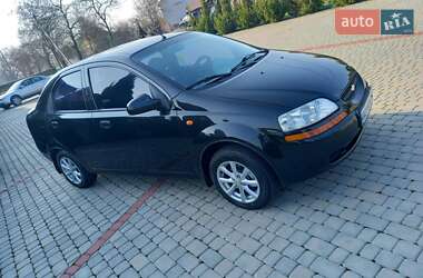 Седан Chevrolet Aveo 2004 в Берегово