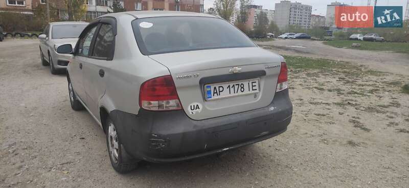 Седан Chevrolet Aveo 2005 в Запоріжжі