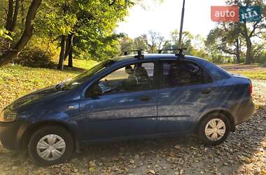 Седан Chevrolet Aveo 2005 в Львові