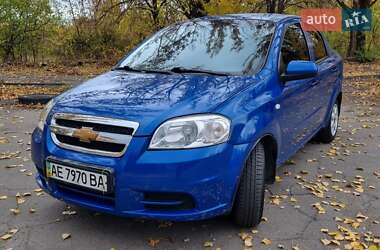 Седан Chevrolet Aveo 2006 в Кривом Роге