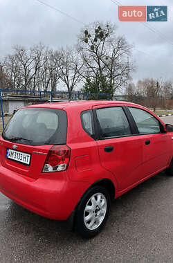 Хэтчбек Chevrolet Aveo 2006 в Коростене