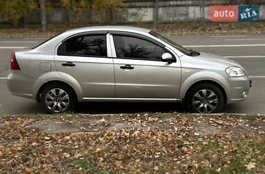 Седан Chevrolet Aveo 2011 в 