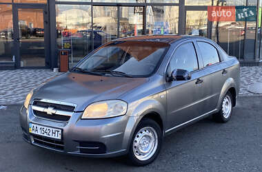 Седан Chevrolet Aveo 2008 в Киеве