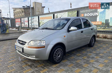 Седан Chevrolet Aveo 2004 в Виннице