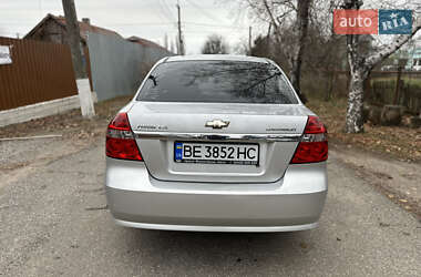 Седан Chevrolet Aveo 2008 в Новому Бузі