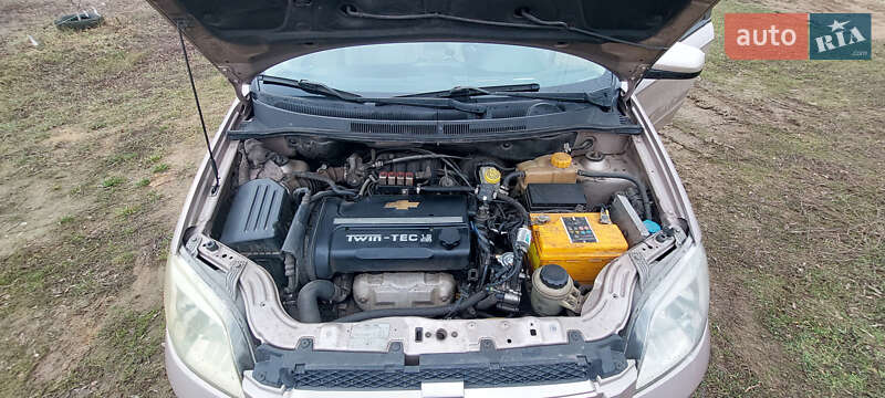 Седан Chevrolet Aveo 2007 в Одессе