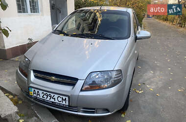 Хэтчбек Chevrolet Aveo 2007 в Киеве