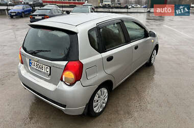 Хетчбек Chevrolet Aveo 2010 в Києві