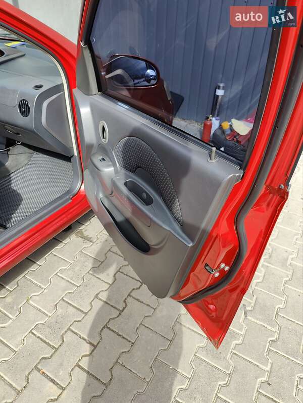 Хэтчбек Chevrolet Aveo 2008 в Коломые